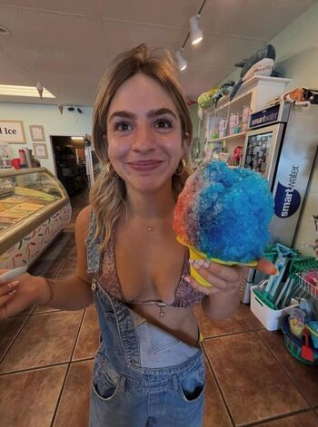 Full leaked Ainsley rolstad private photo