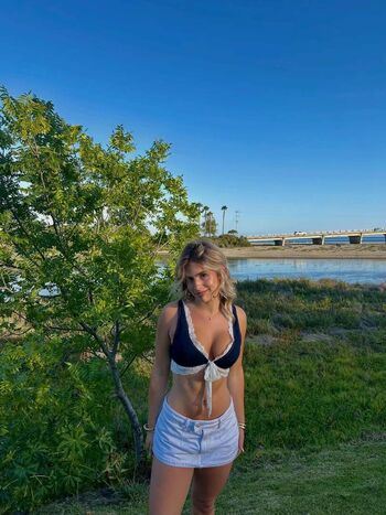 Full leaked Ainsley rolstad private photo