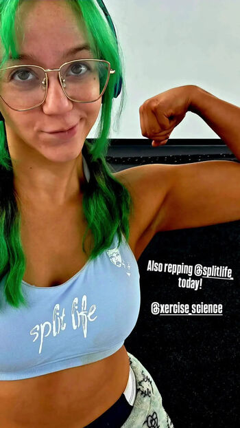 Full leaked Airica demia page private onlyfans photo