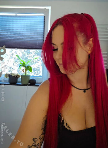 Full leaked Airleen private photo