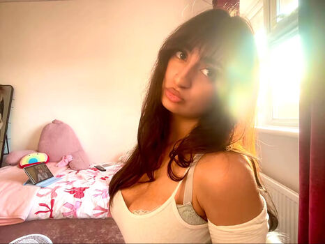 Full leaked Aisha ali private photo