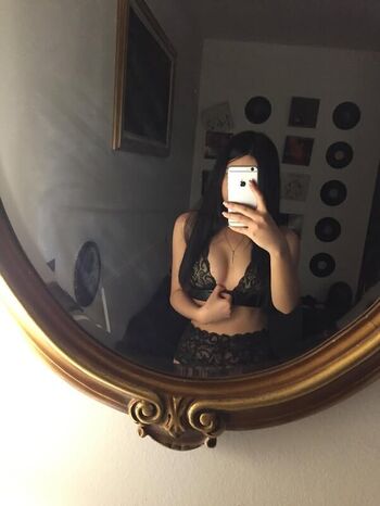 Full leaked Aishagguull private photo