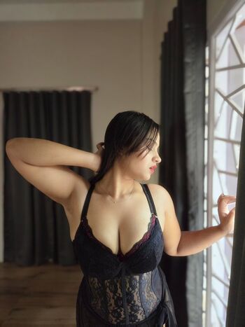 Full leaked Aishee ganguly private photo
