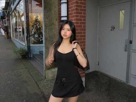 Full leaked Aishlvsu private onlyfans photo