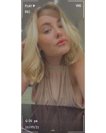 Full leaked Aisling norman private photo