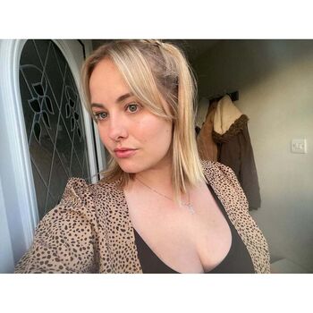Full leaked Aisling norman private photo