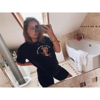 Full leaked Aisling norman private photo