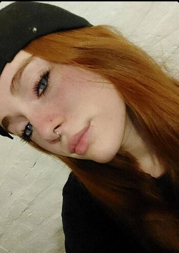 Full leaked Aituu monton private onlyfans photo