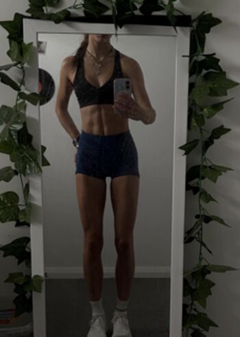 Full leaked Aiva pinches private photo