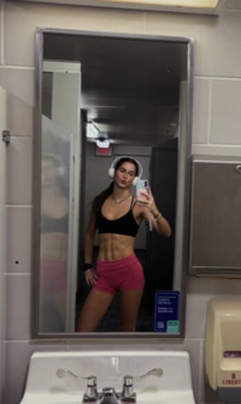 Full leaked Aiva pinches private photo