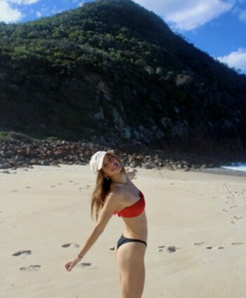 Full leaked Aiva pinches private photo