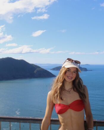 Full leaked Aiva pinches private photo