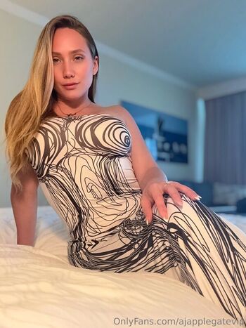 Full leaked Aj applegate private photo