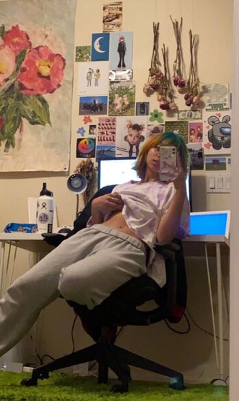 Full leaked Ajtaes taesly private onlyfans photo