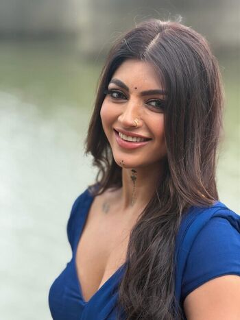 Full leaked Akanksha puri private photo