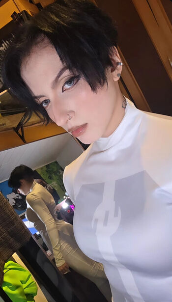 Full leaked Akemy sama private photo