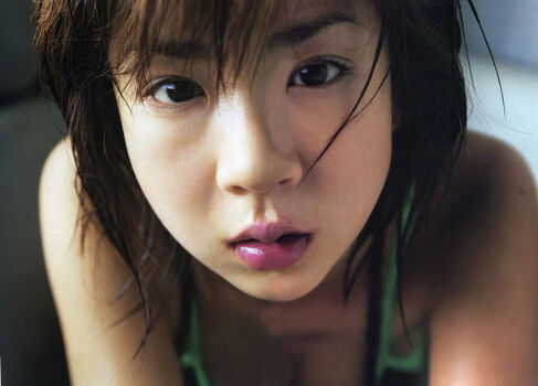 aki hoshino