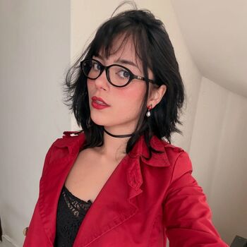 Full leaked Akio oon private photo