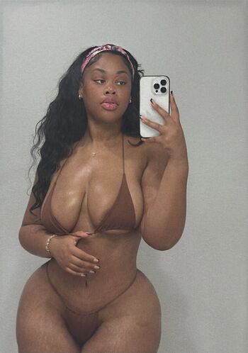 Akiraa_xx