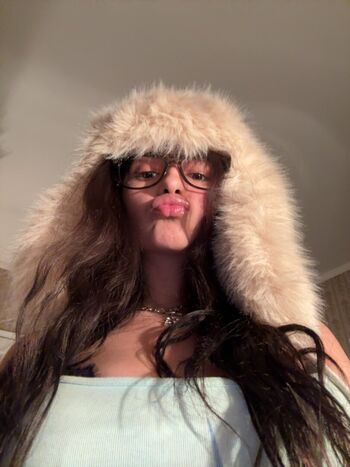 Full leaked Akirya private photo