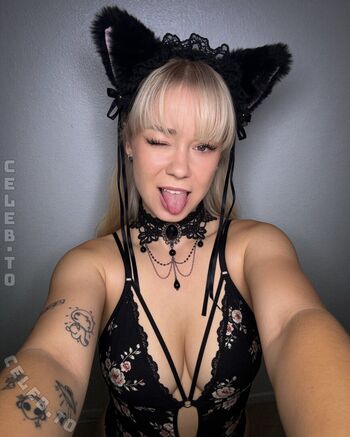 Full leaked Akkcess  page private photo