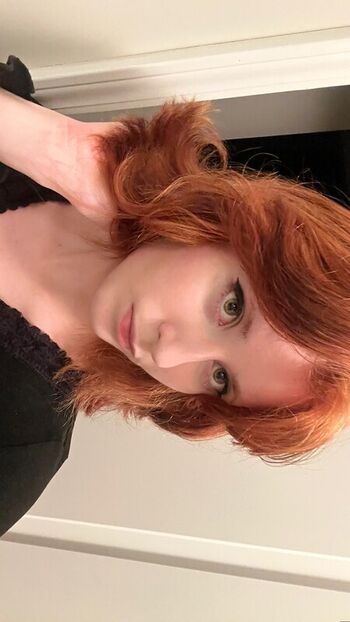 Full leaked Akutles  page private photo