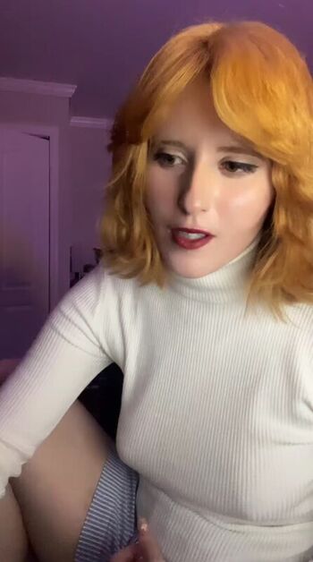 Full leaked Akutles private photo