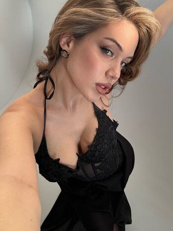 Full leaked Akyuliych private onlyfans photo