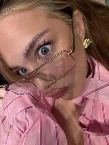 Full leaked Akyuliych private photo