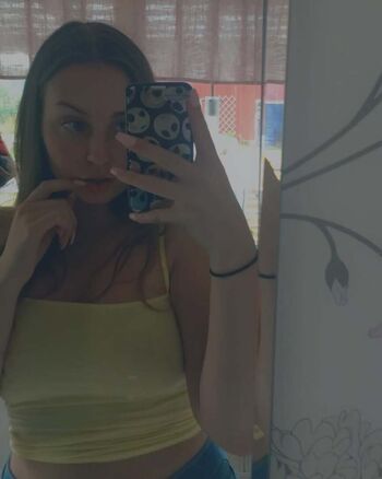 Full leaked Alxxandra private onlyfans photo