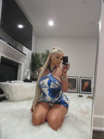 Full leaked Alabama barker private onlyfans photo