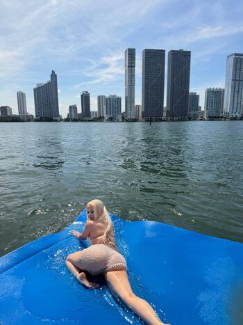 Full leaked Alabama barker private photo