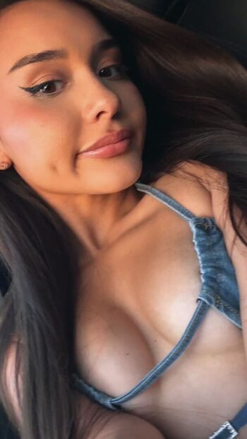 Full leaked Alahnaly private onlyfans photo