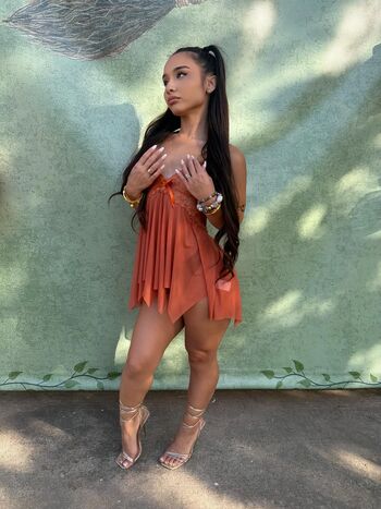 Full leaked Alahnaly page private photo