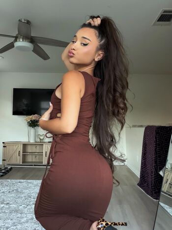 Full leaked Alahnaly page private photo
