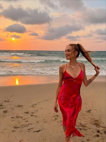 Full leaked Alaiajeanneau private photo