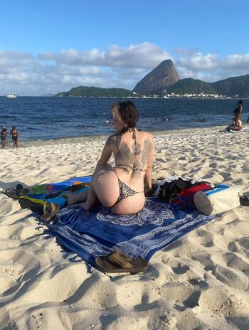 Full leaked Alana folchart private onlyfans photo