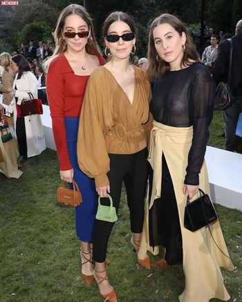 Full leaked Alana haim private onlyfans photo