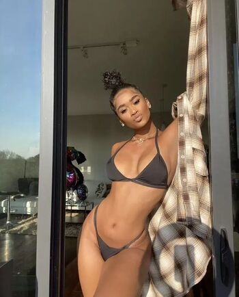 Full leaked Alana walker private onlyfans photo