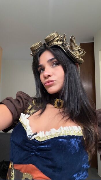 Full leaked Alanalarana private photo