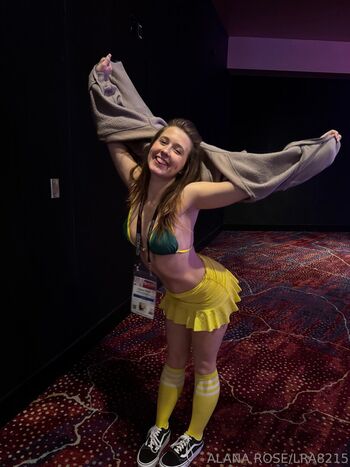 Full leaked Alanarose page private onlyfans photo