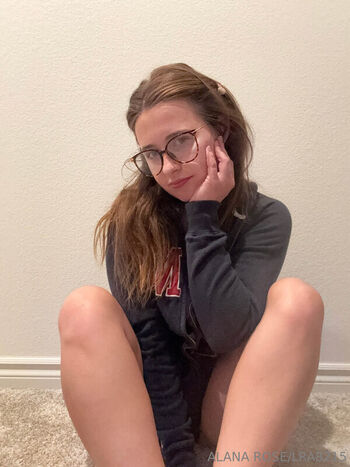 Full leaked Alanarose private photo