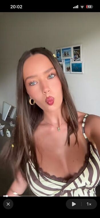 Full leaked Alanascott private photo