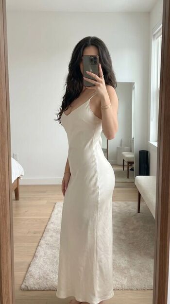 Full leaked Alasmin naaz page private photo