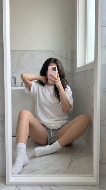 Full leaked Alasmin naaz private photo