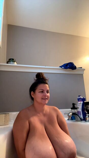 Full leaked Alaura grey private photo