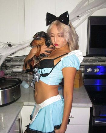 Full leaked Alayna private onlyfans photo