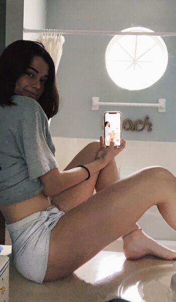 Full leaked Alba debarco private onlyfans photo