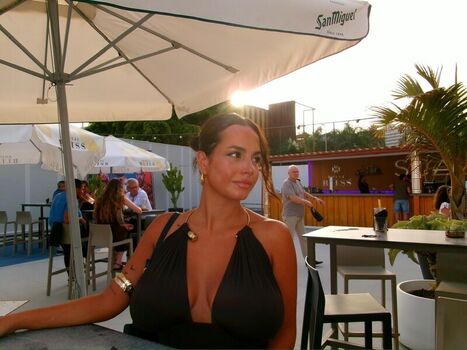 Full leaked Albaagdiazz private photo