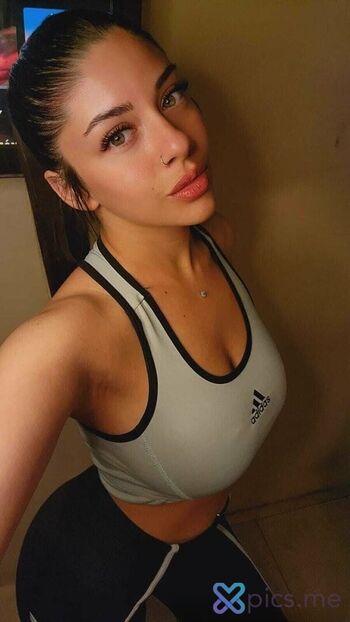 Full leaked Albagomez private photo
